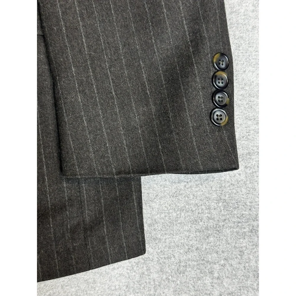 Nautica Blazer Mens 40R Charcoal Gray Pinstripe Wool Two Button Center‎ Vent